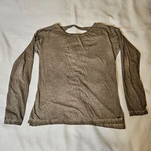 O'Neill Long sleeve with open back /swim cover up Medium